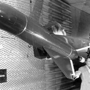 agm-62-78-1184.jpg