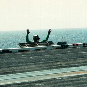 cat-operator-cva67-98.jpg