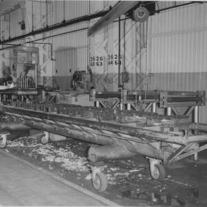 douglas-plant-a4d-front-spar-douglas-designed-special-drilling-equip-75_douglas_john-tyner.jpg