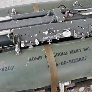 mer-mk-82-28oct02-rnzaf-detail-d.jpg