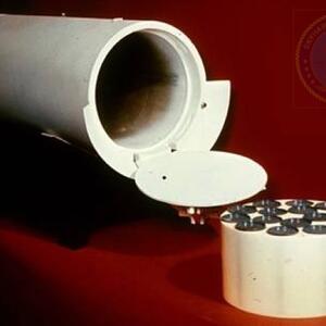 padeye-mk12-dispenser-balls_atwell_mod1-18a.jpg