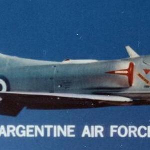 skyhawk-versions-poster-verver-argentine.jpg