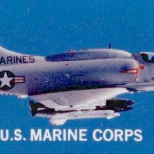 skyhawk-versions-poster-verver-marines.jpg
