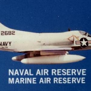 skyhawk-versions-poster-verver-reserves.jpg