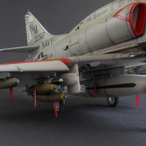 model-150058-va195-nm513-lengyel-j_edited-1.jpg