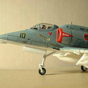 model-158185-vma331-vl10-2_bajoe-sjahpoetro.jpg