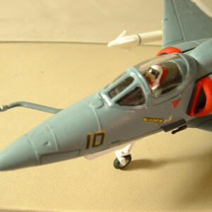 model-158185-vma331-vl10-3_bajoe-sjahpoetro.jpg