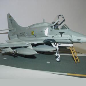 model-af1-a.jpg