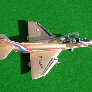 model-gold12_sam-hall.jpg