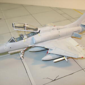 model-oa4m_hosmer.jpg