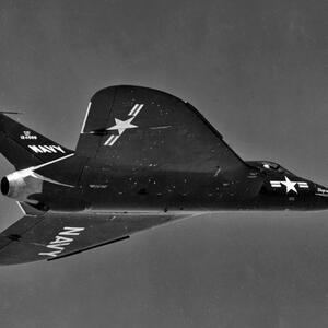 124586-xf4d-1-1951-52-qba4-10.jpg