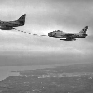 135775-fj3-1957-59 7r-2 a-avila-071e.jpg