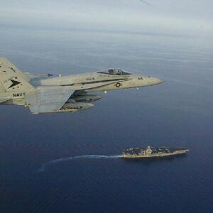 fa18ovhd81.jpg