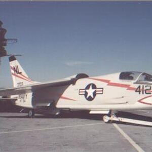 hornet-f8.jpg