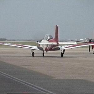 t34c-vt27_taxing.jpg