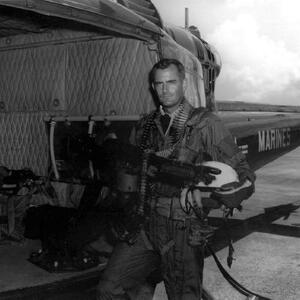 uh1e-ravgiala-late80s-1_0.jpg