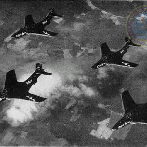 va43-vf21-f9f-7cougars-1954nan-battle_e_nas-oceana-gabby-190.jpg