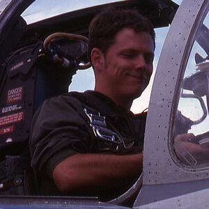 cockpit-shot-760720-mk-nfl-05b.jpg