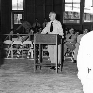 fagu-vadm-martin-podium3-26may52_lyle.jpg