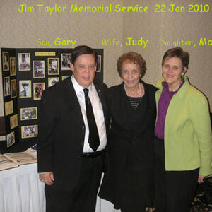 jim-taylor-wife-son-daughter.jpg