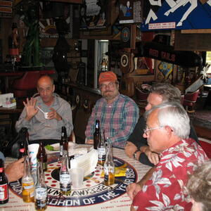 va163-164-reunion07-2.jpg