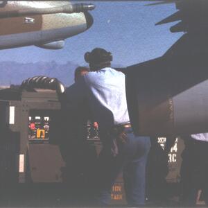 atsi-a4n-3-feb04-groundcrew_kopff.jpg