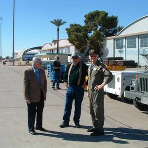 feb04boardmtg-langworthy1-1.jpg