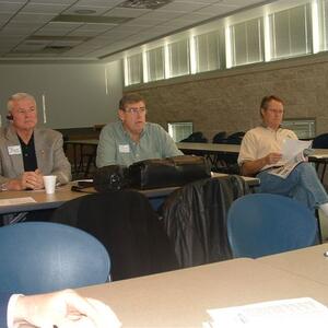 feb07-dallas-brdmtg-bear-4_0.jpg