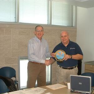 feb07-dallas-brdmtg-bear-8.jpg