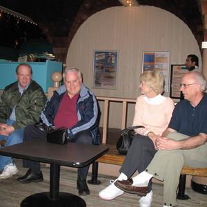winter06-brd-mtg-williams9.jpg